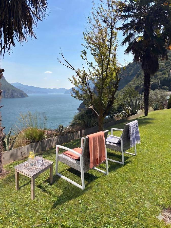 Apartamento de vacaciones para 4 personas, con jardín además de vistas y vistas al lago - 1
