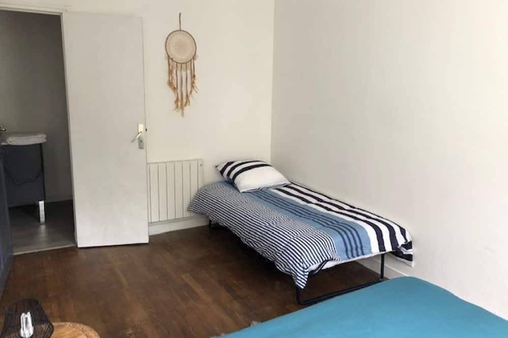 Ganze Wohnung, T3 of 82m2 with garden located in the heart of the village in Grand-Fougeray, Redon und Umgebung