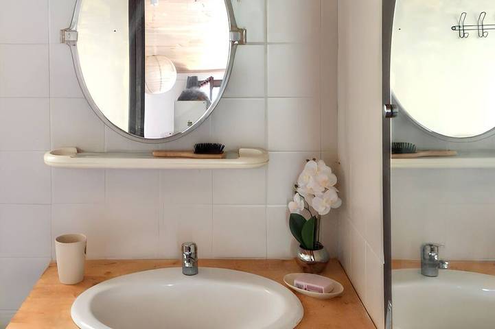 Location de vacances pour 2 personnes, avec jardin à Vachères - 4