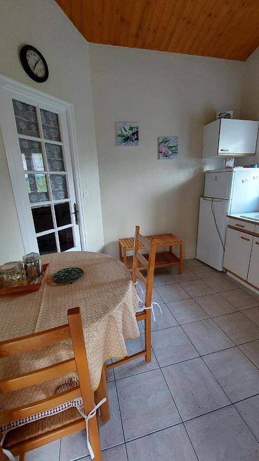 Gîte pour 2 personnes, avec terrasse et jardin à Payrac - 3