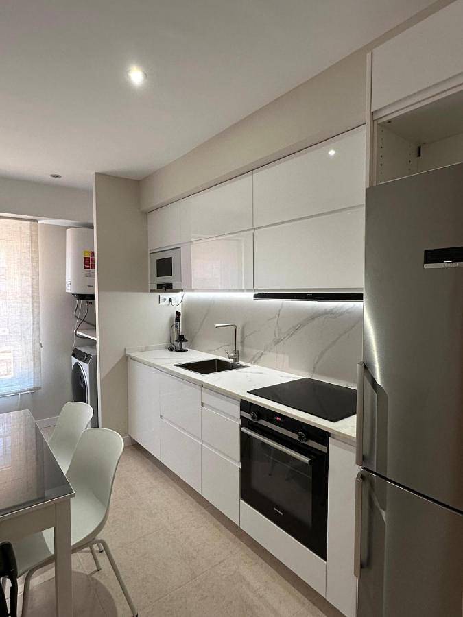 Gîte pour 6 personnes, avec jardin à Brión - 2