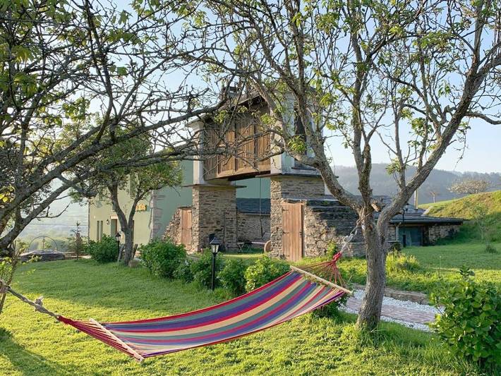Casa rural para 2 personas, con terraza además de jardín y jacuzzi en Provincia de Lugo - 3