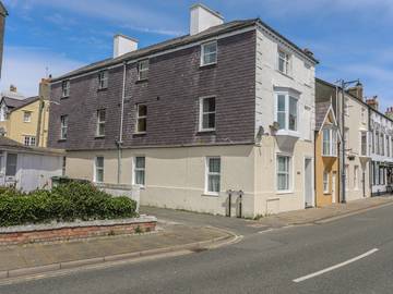 Holiday Rental for 4 People in Beaumaris, Isle of Anglesey, Photo 1