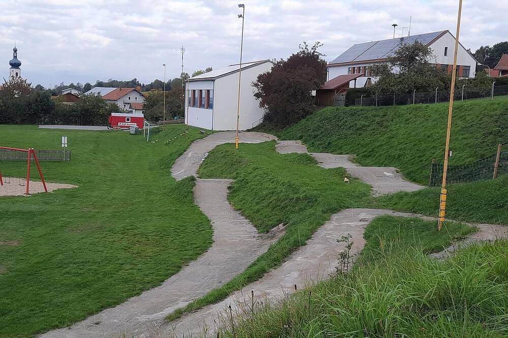 Ganze Wohnung, Neu renovierte Ferienwohnung (36qm) mit Wlan in Prackenbach, Ostbayern