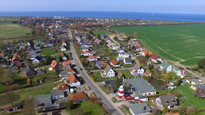 Ferienhaus für 2 Personen, mit Terrasse und Seeblick in Börgerende-Rethwisch - 2