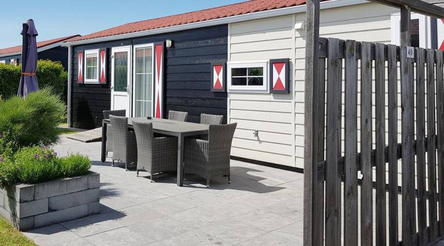 Vakantiewoning voor 6 personen, met Terras en Tuin in Serooskerke