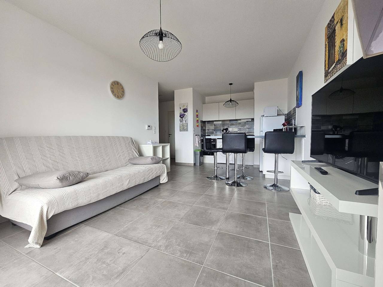 Appartement entier, Appartement T2 avec balcon, parking privé, wifi - Balaruc-les-Bains in Balaruc-les-Bains, Côte méditerranéenne (France)