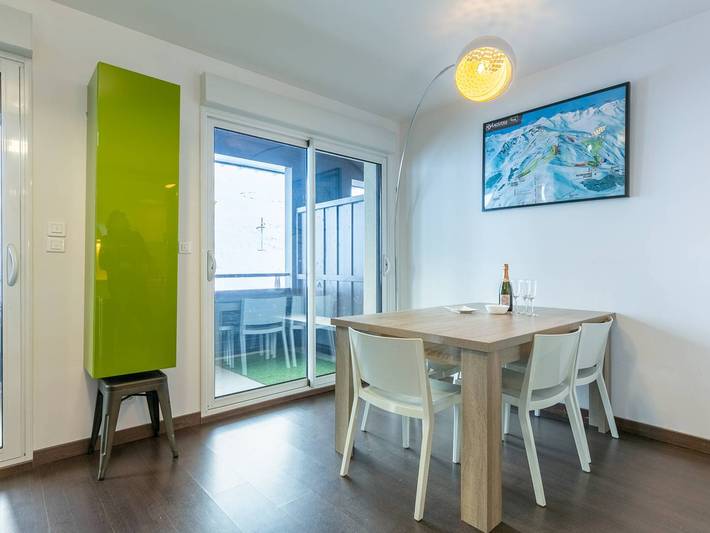 Gîte pour 8 personnes, avec terrasse à Germ - 2