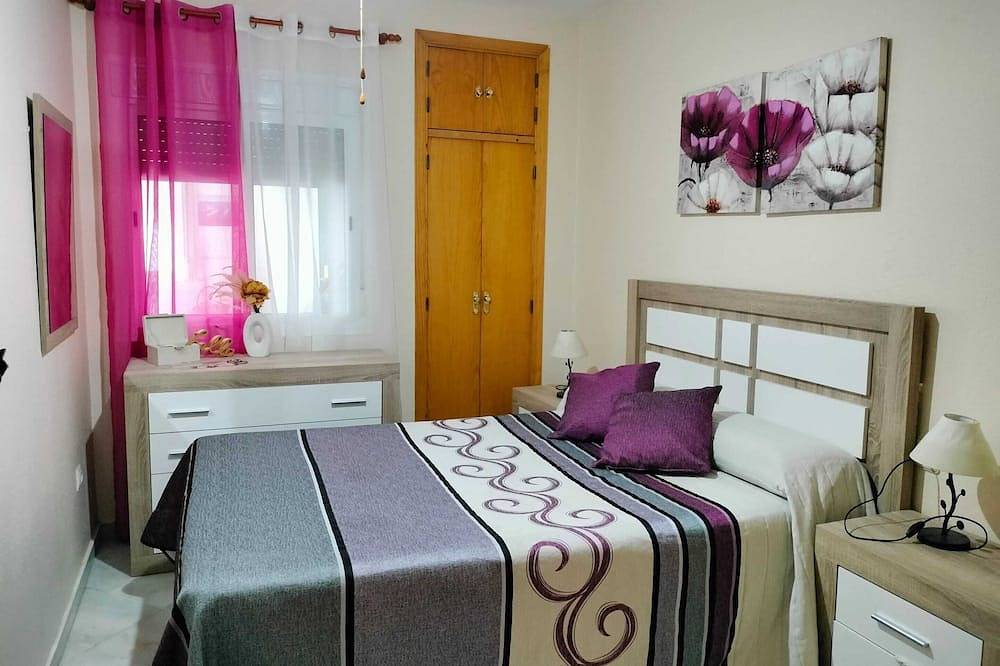 Entire apartment, Homerez - Apt. El Portil, pool. in Punta Umbría, Costa de la Luz