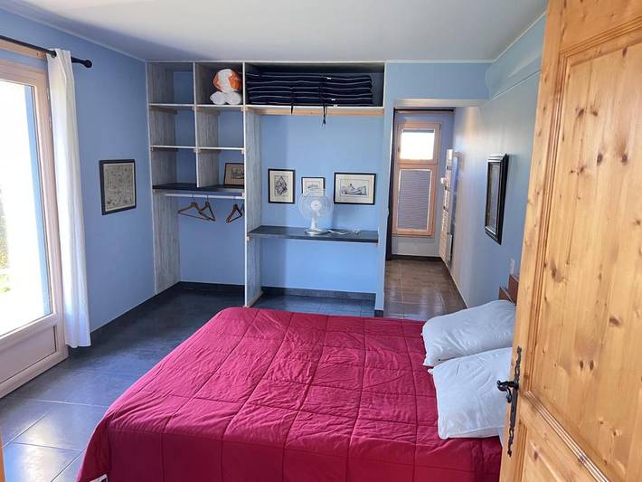 Location de vacances pour 12 personnes, avec piscine ainsi que vue et terrasse, animaux acceptés à Villeréal - 2