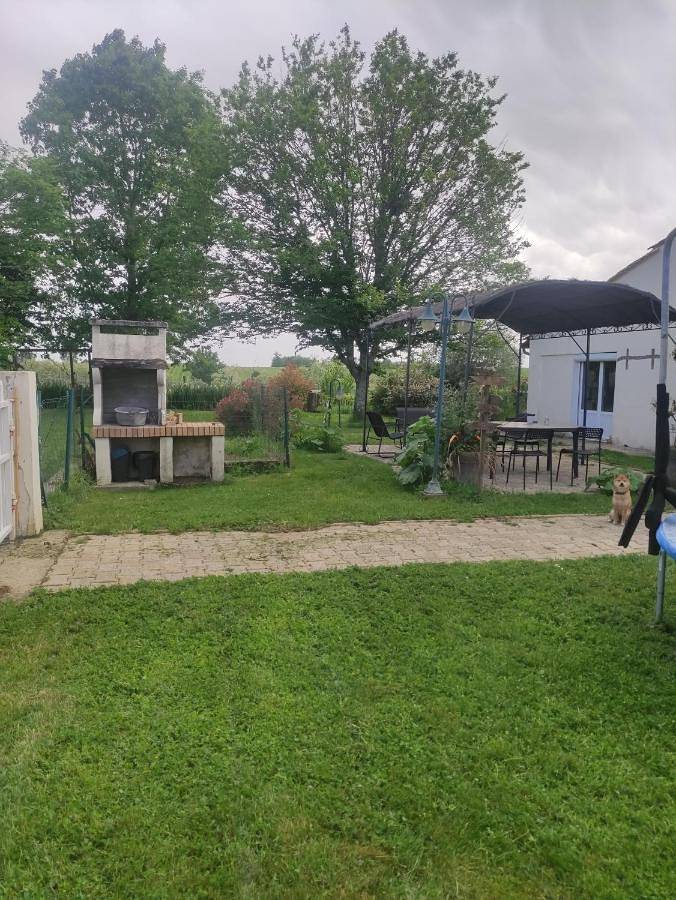 Maison à la campagne in Sauveterre-de-Guyenne, Région de Langon