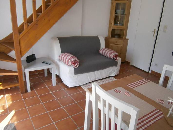 Location de vacances pour 2 personnes, avec vue ainsi que jardin et piscine à Carsac-Aillac - 4