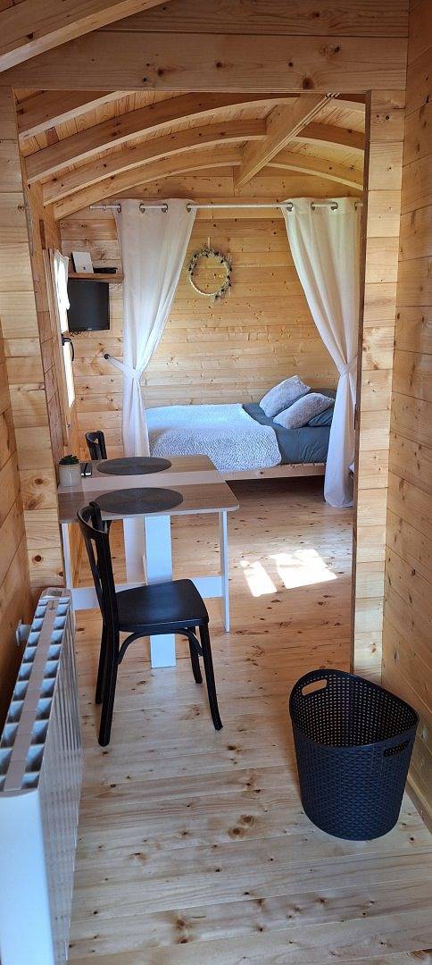 Roulotte la Bohême et son Spa en Baie de Somme in Arrest, Région d'Abbeville