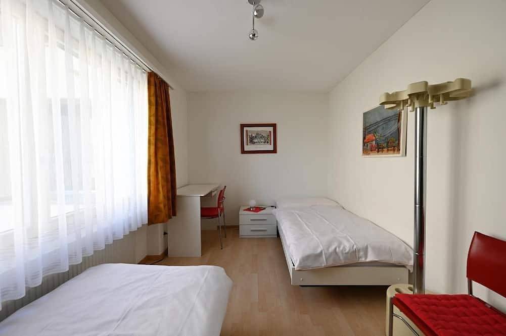 Entire apartment, Holiday apartment Weggis for 1 - 4 persons with 2 bedrooms - Holiday apartment in Weggis, Lake Lucerne