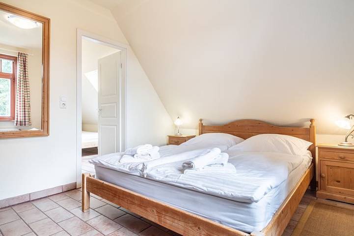 Ferienhaus für 3 Personen, mit Terrasse und Garten in Wustrow - 2