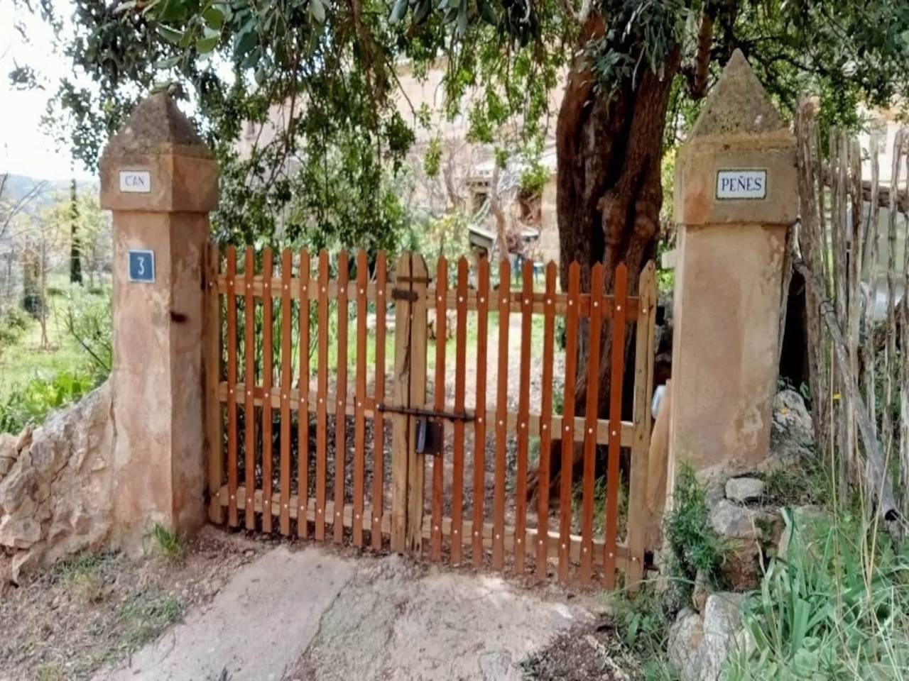 Can Peñes - Casa De Campo Con Piscina Privada in Andrach, Mallorca Oeste