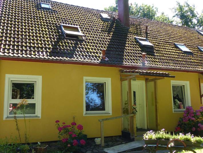 Ferienwohnung für 4 Personen, mit Garten und Terrasse, kinderfreundlich in Wiek - 2