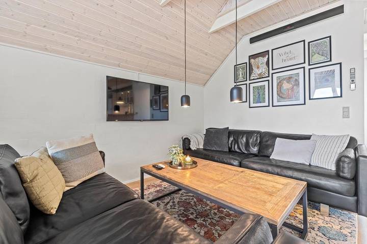 Familienfreundliches Ferienhaus mit Badetonne in Bork Havn, Ringkøbing Fjord