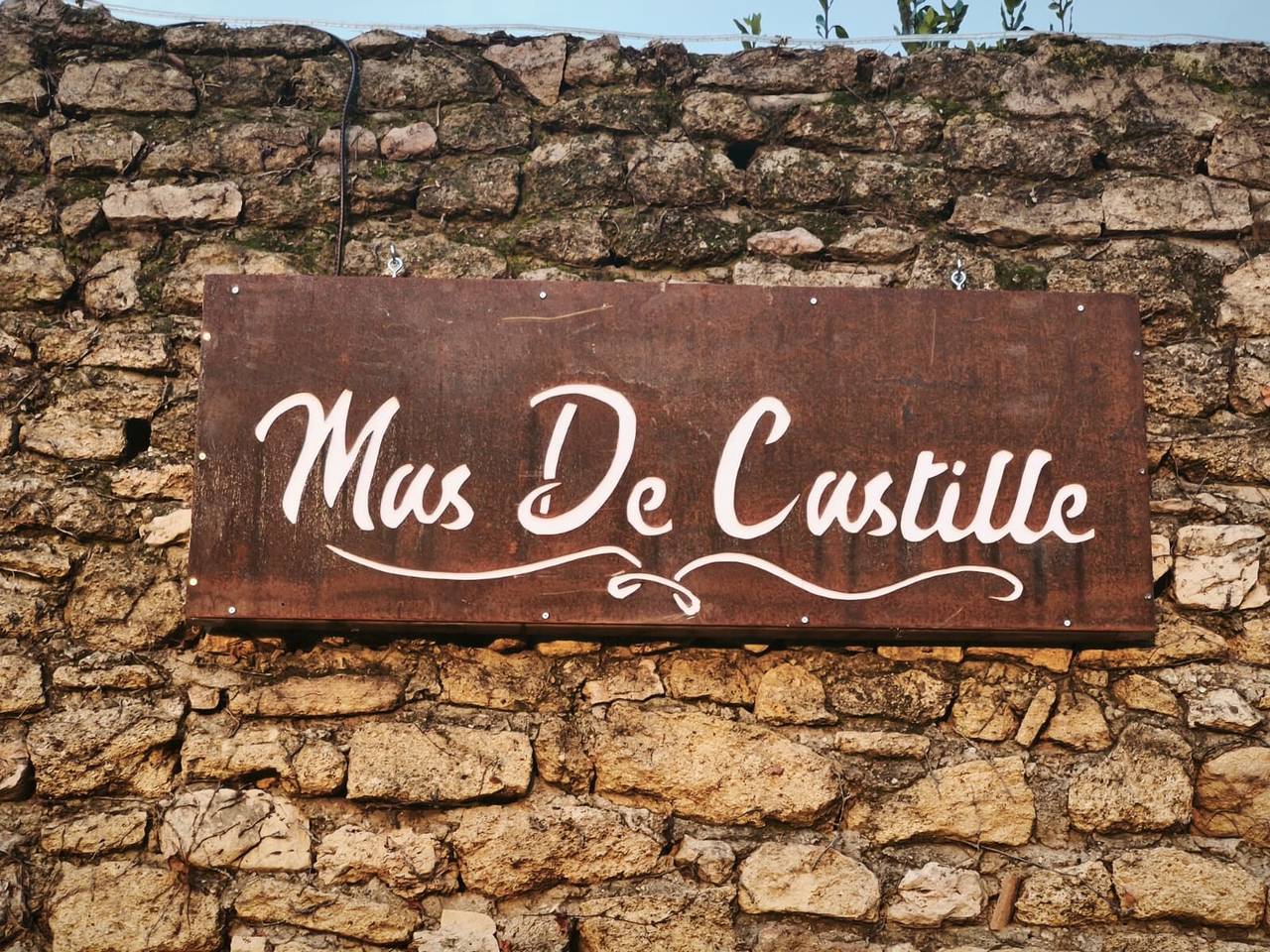 Zimmer 'La Suite - Darjeeling' mit Gemeinschaftsterrasse, Garten & Wlan in Lédenon, Nimes und Umgebung