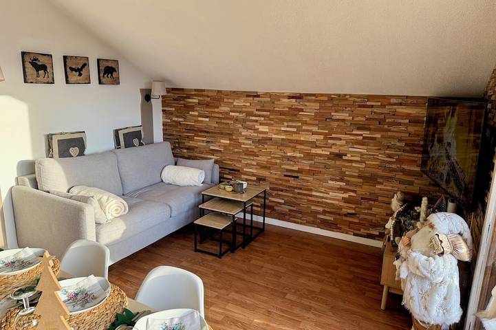Appartement entier, Le Refuge du Loup - Vue Panoramique, Netflix & Piscine in Le Dévoluy, Région de Gap