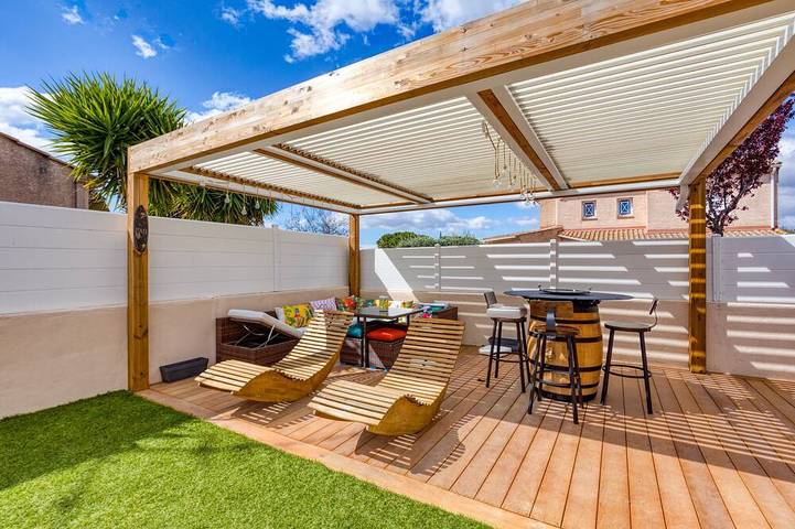Chambre d’hôte pour 2 personnes, avec piscine ainsi que jardin et jacuzzi