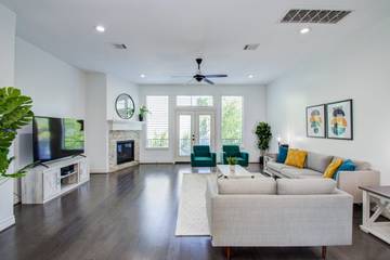 Holiday Rental for 12 People in Houston, Harris County, Photo 3