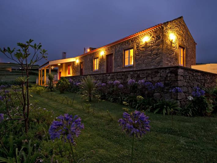 Casa de férias para 3 pessoas, com terraço e jardim na Ilha de São Miguel
