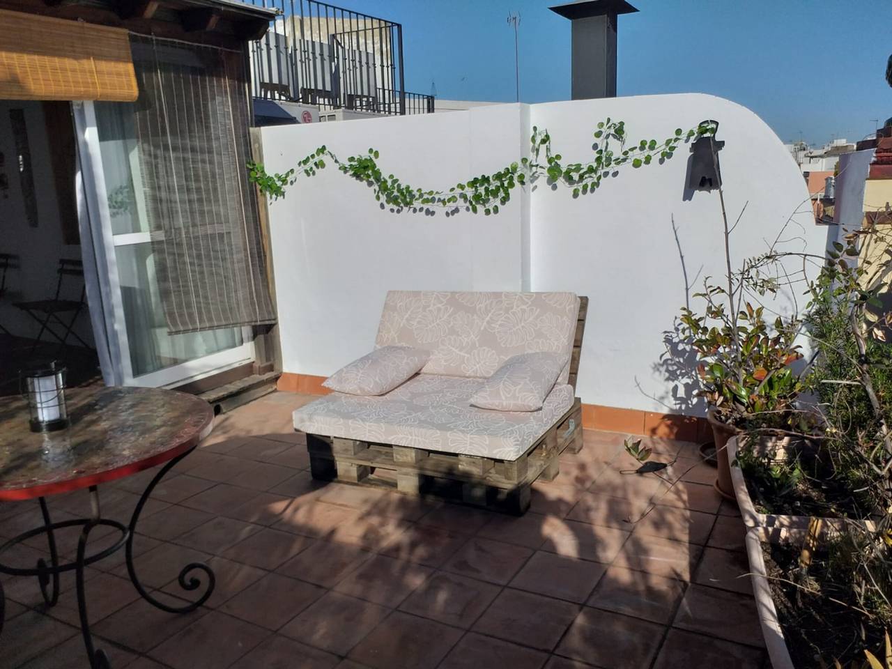 Entire apartment, Calm and central duplex in Seville with private terrace in Casco Antiguo, Sevilla