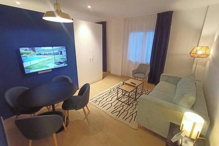 Location de vacances pour 2 personnes, avec jardin et balcon, animaux acceptés à San Sebastian