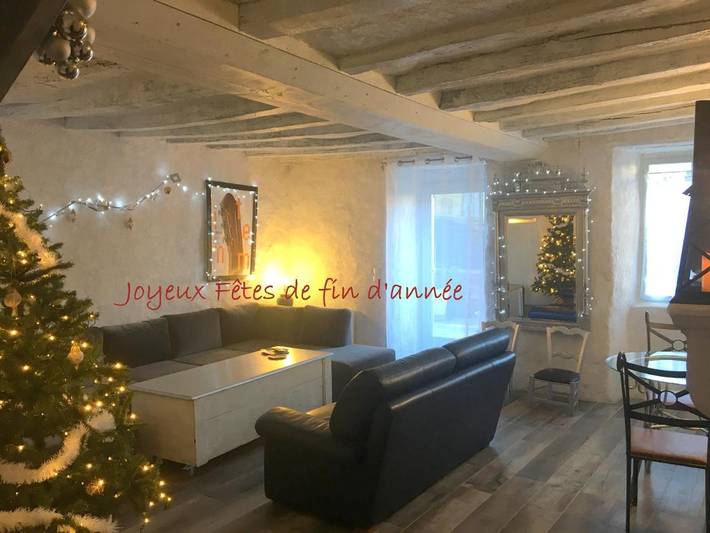 Location de vacances pour 14 personnes, avec jardin, animaux acceptés à Chemiré-en-Charnie