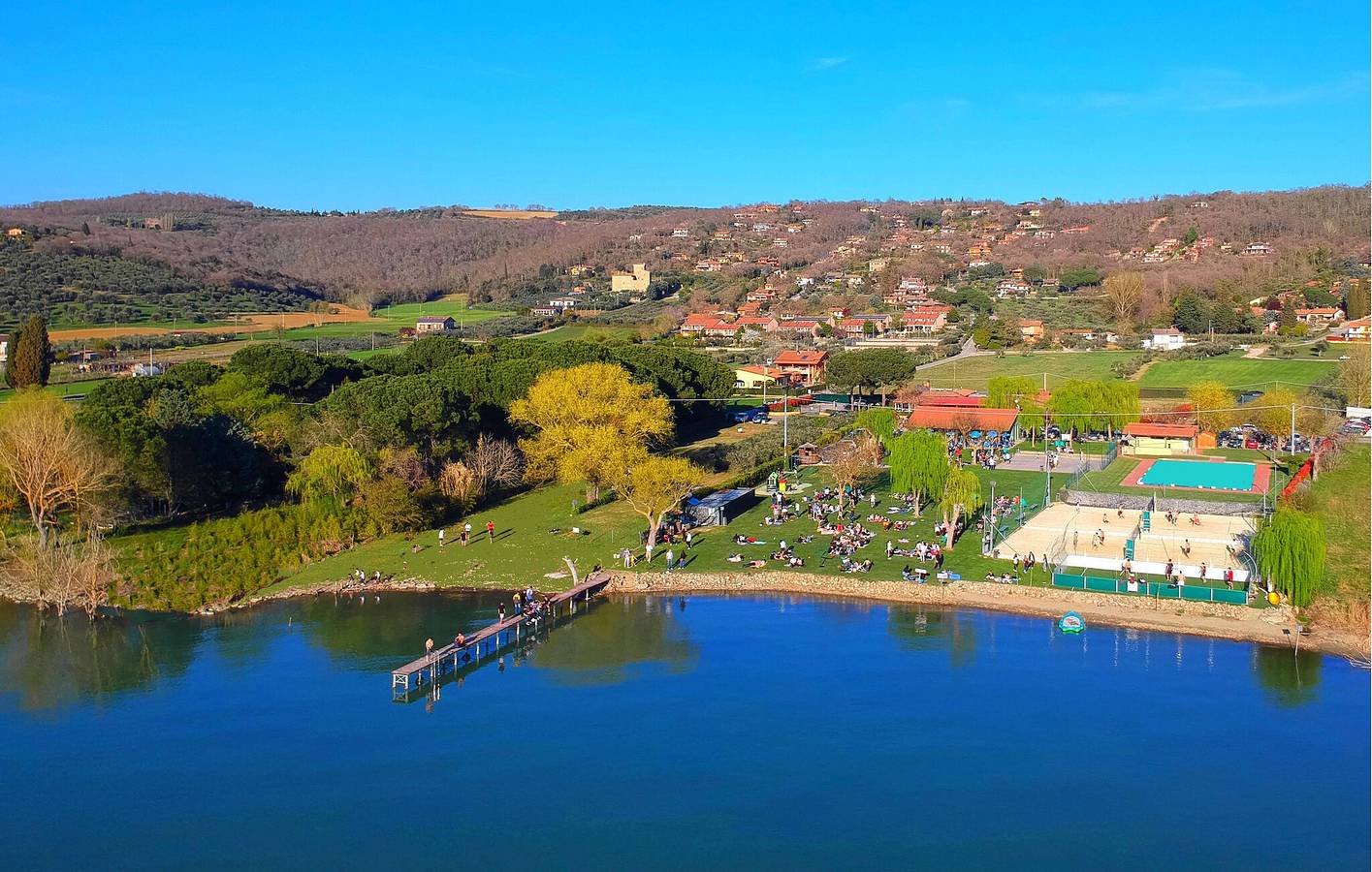 Ganze Ferienwohnung, Moderne Wohnung mit Garage und Pool in der Nähe von Magione 2km in Magione, Lago Trasimeno
