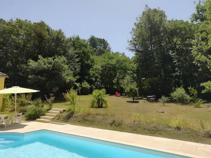 Studio entier, Gite la villa des pins en drôme provençale in Le Poët-Laval, Région de nyons