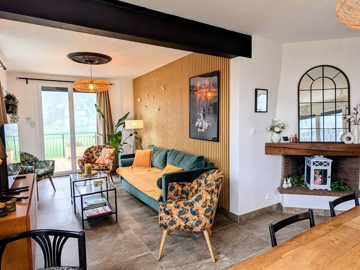 Gîte pour 6 personnes, avec terrasse