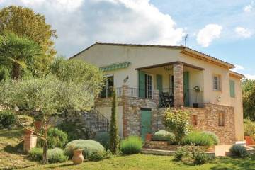 Location de vacances pour 7 personnes, avec jardin à Méjannes-lès-Alès