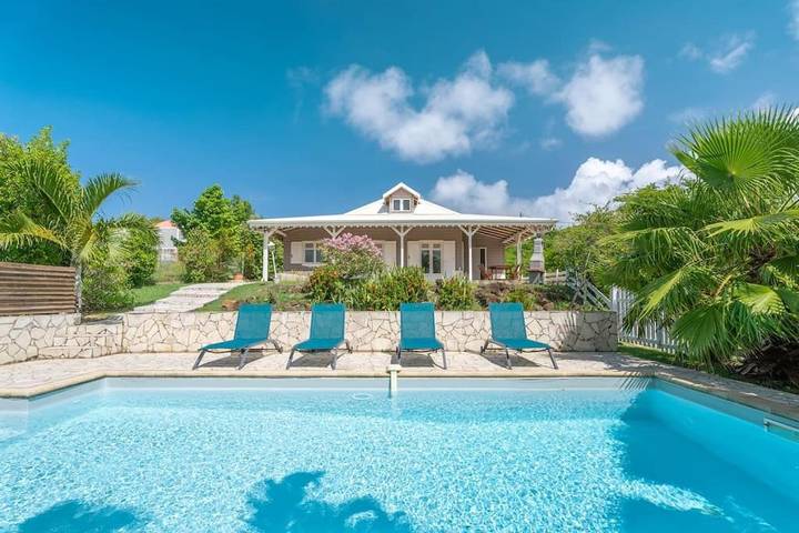 Chalet para 6 personas, con piscina y terraza - 1