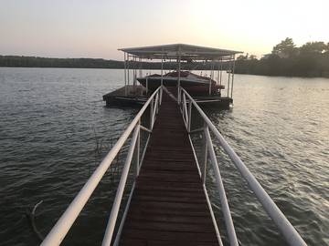 Vacation House for 8 Guests in Possum Kingdom Lake, Texas, Picture 1