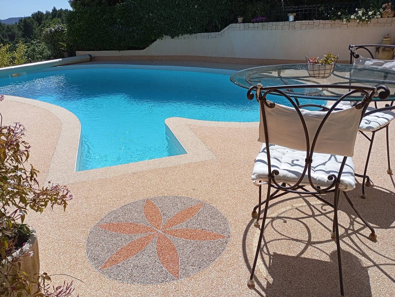La Rose des Sables - L'Eden in Lauris, Parc naturel régional du Luberon