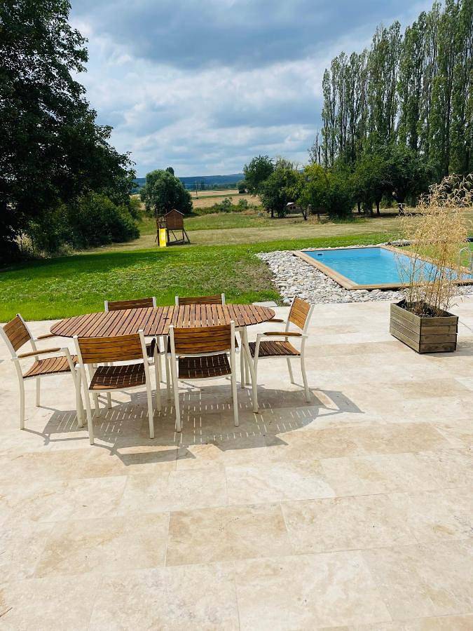 Location de vacances pour 9 personnes, avec vue ainsi que piscine et jardin à Bligny-lès-Beaune - 4