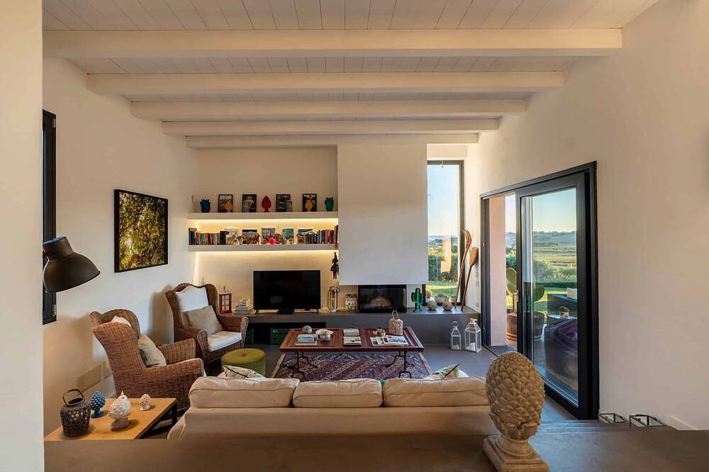 Arete- panoramic 3-bedroom villa in Memphis in Menfi, Agrigento Province