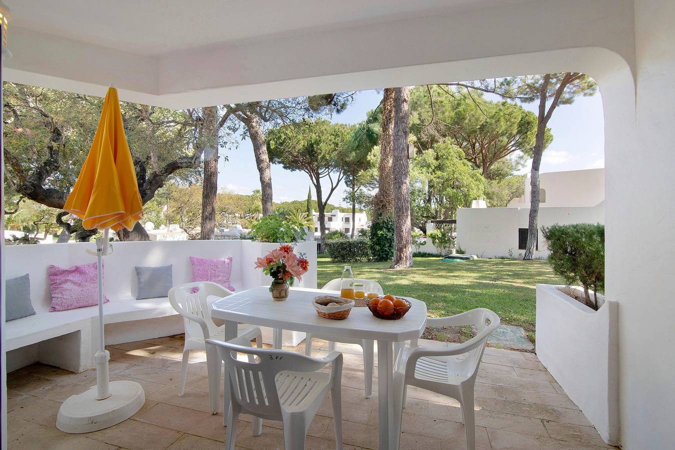 Apartamento inteiro, Apartamento Balaia perto da Praia com Piscinas Partilhadas in Albufeira, Distrito de Faro