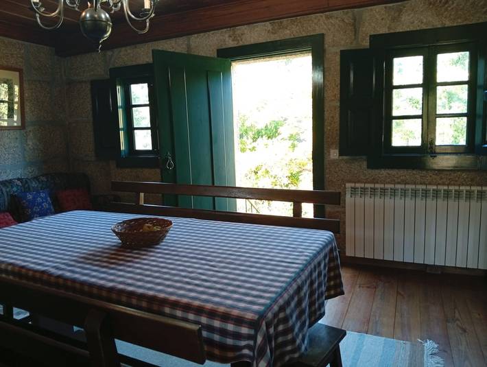 Zimmer 'Suite 2' mit Bergblick, Gemeinschaftsgarten und WLAN in Soajo, Gerês
