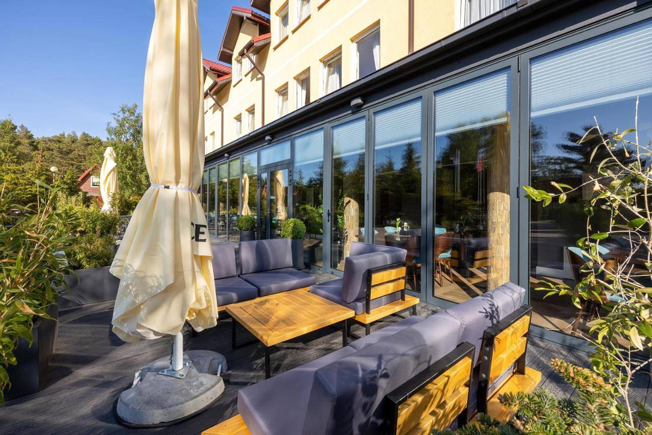 Bursztyn - Bernstein Spa & Wellness in Bobolin, Powiat sławieński