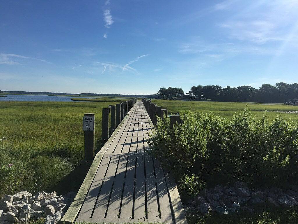 Kajakfahrer und Vogelbeobachter träumen: Frisch renoviert mit atemberaubender Aussicht in Camp Lejeune