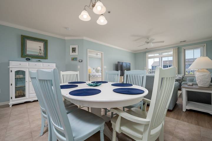 Vacation rental for 8 people, with balcony and pool in Ocean City