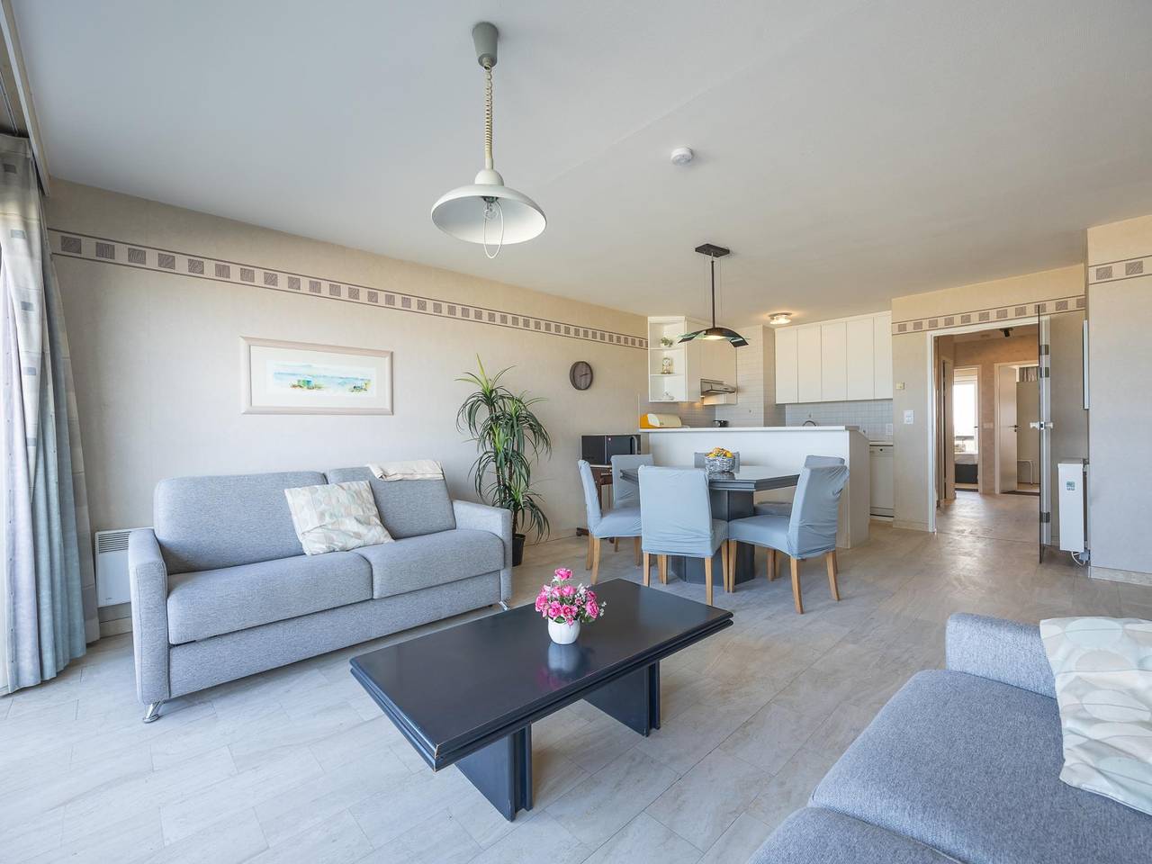 Ganze Wohnung, Gemütliches und geräumiges Apartment im 1. Stock in Middelkerke, Belgische Küste