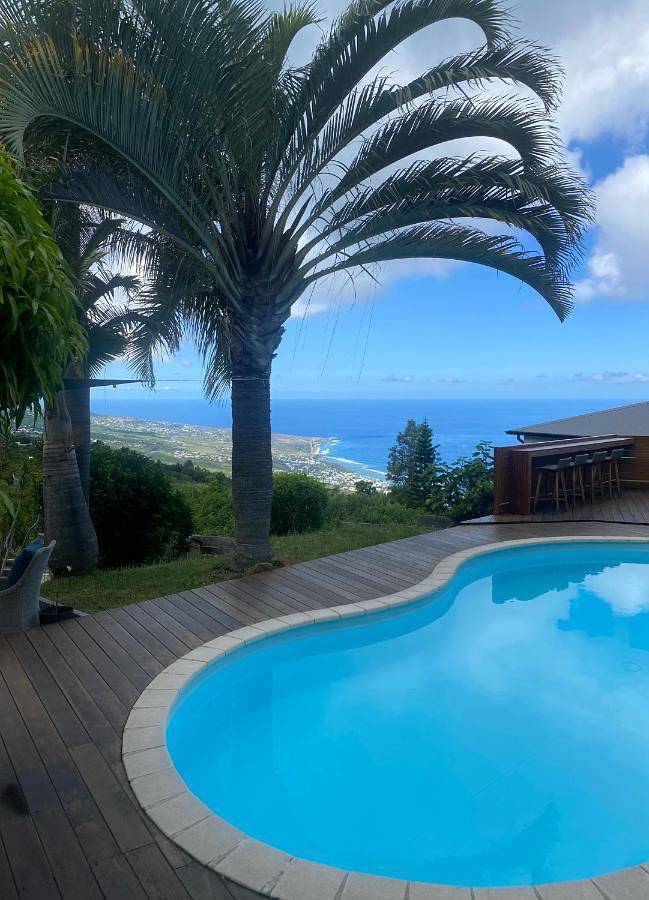 Appart’hôtel pour 4 personnes, avec jardin ainsi que jacuzzi et piscine