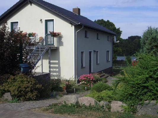 Ferienwohnung für 2 Personen, mit Balkon und Terrasse in Zemitz