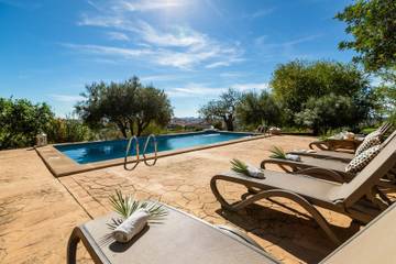 Villa in Inca, Mallorca Inselmitte für 8 