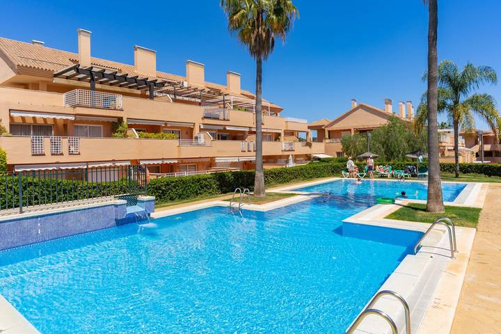 Vakantiewoning voor 4 personen, met balkon en tuin in Elviria