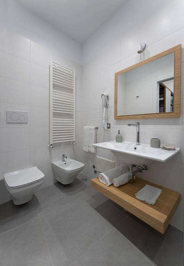 Hsuites Luxury B&B in Castellammare di Stabia, Sorrento Coast